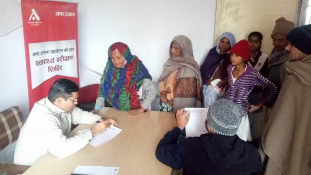 सरधना क्षेत्र के खेड़ा गांव में 270 लोगों का निःशुल्क स्वास्थ्य परीक्षण