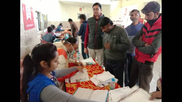 रामनगर के नगर पालिका में 110 लोगों का निःशुल्क स्वास्थ्य परीक्षण