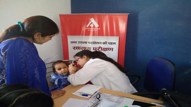 देहरादून में आयोजित निःशुल्क स्वास्थ्य चिकित्सा शिविर में 235 का स्वास्थ्य परीक्षण।