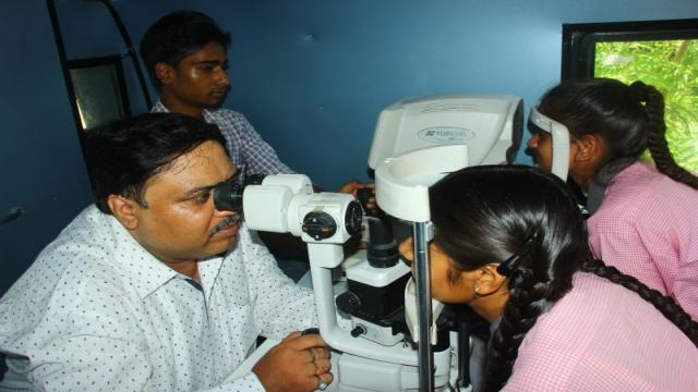 कानपुर के मॉडर्न पब्लिक स्कूल में 342 मरीजों का निःशुल्क स्वास्थ्य परीक्षणl