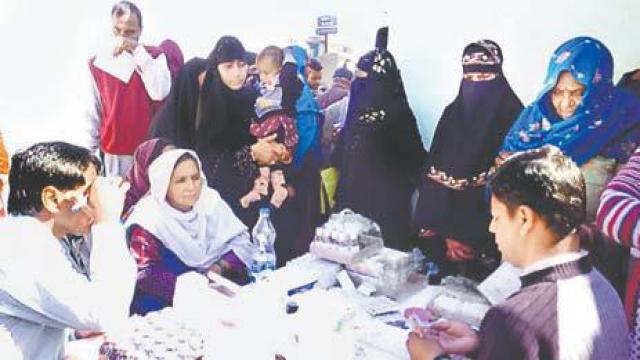 देहरादून के नंदनी वेडिंग प्वाइंट बालावाला में निःशुल्क स्वास्थ्य शिविर का आयोजन