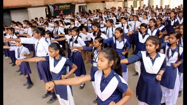 सबल होंगी बेटियां तो सुदृढ़ होगा समाज