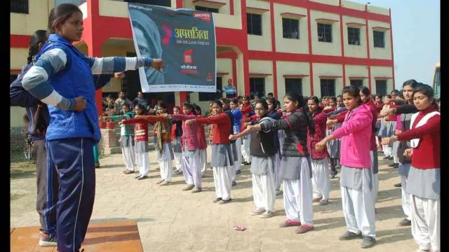 मिर्जापुर के एसके इंटर कॉलेज में हुई आत्मरक्षा प्रशिक्षण की कार्यशाला