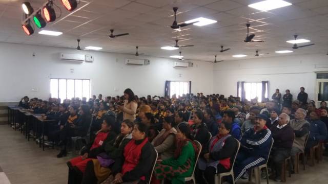 पर्यावरण सुरक्षा - स्वच्छता का लिया संकल्प