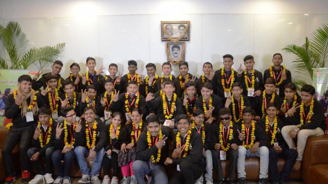 अतुल माहेश्वरी छात्रवृत्ति- 2019 के सफल छात्रों का नोएडा स्थित अमर उजाला कार्यालय में भव्य स्वागत।