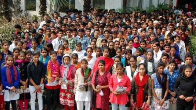 मुज़फ्फरनगर के श्रीराम कॉलेज में अतुल माहेश्वरी छात्रवृत्ति परीक्षा के लिए 512 परीक्षार्थी हुए शामिल