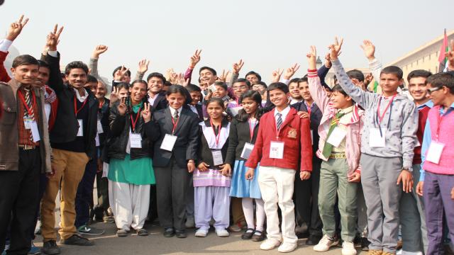 खिले चेहरे, सपनों को मिली उड़ान