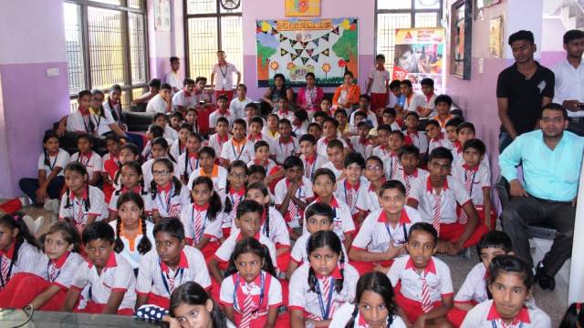 नानी मां फिल्म देखकर बच्चों को आई ननिहाल की याद 