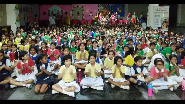 छुटकन की महाभारत देख छात्राओं ने सबकी मदद का लिया संकल्प