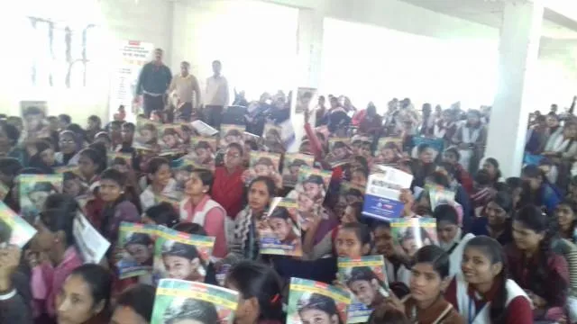 छोटा सिपाही, एक अजूबा और कभी पास कभी फेल देख बच्चे हुए खुश