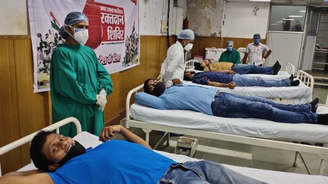 कारगिल विजय दिवस के मौके पर 1285 लोगों ने किया स्वैच्छिक रक्तदान