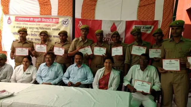 राष्ट्रीय स्वैच्छिक रक्तदान दिवस के अवसर पर 2658 लोगों ने किया महादान।