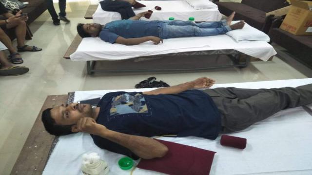 कानपुर आईआईटी में 34 ने किया महादान।