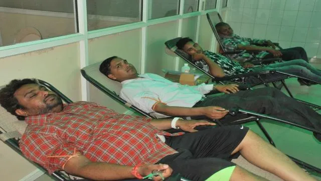 गाजियाबाद के स्प्रिंग फील्ड पब्लिक स्कूल में 32 लोगों ने किया महादान।