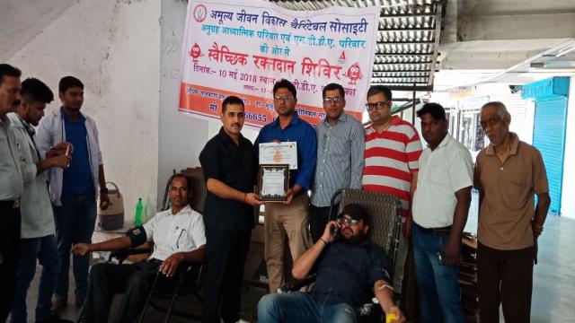 देहरादून के एमडीडीए काम्प्लेक्स, घंटाघर में आयोजित रक्तदान शिविर में 62 लोगो ने किया महादान।