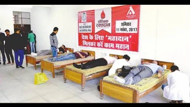 कुमाऊं विश्वविद्यालय में 47 विद्यार्थियों ने किया महादान