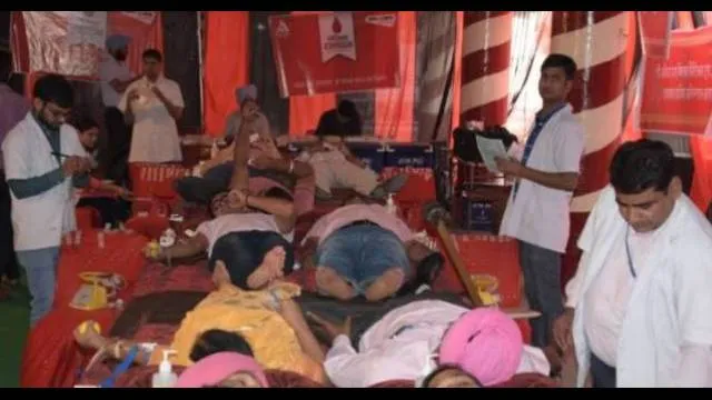 चंडीगढ़: ब्लड डोनेशन कैंप में उमड़े लोग, 168 ने किया रक्तदान