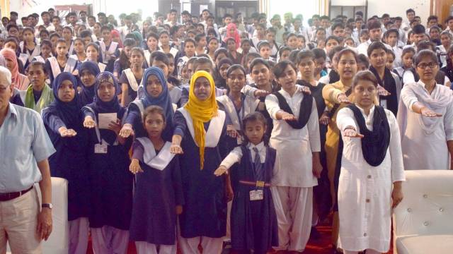 ईमानदारी और लगन से काम करने वाले की मेहनत व्यर्थ नहीं जाती : एसपी आशीष तिवारी