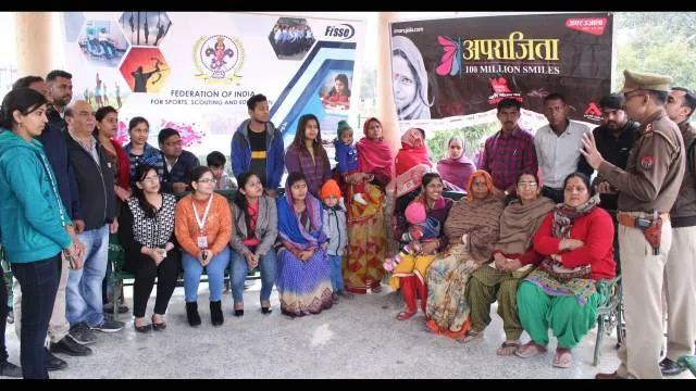 नोएडा के सेक्टर-31 में हुई पुलिस की चौपाल