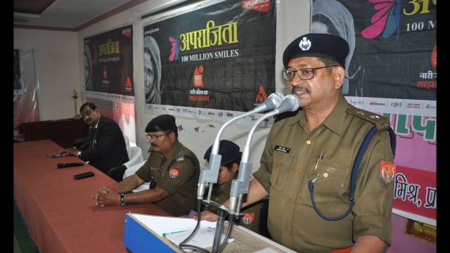 अधिकारों की जानकारी ही बचाएगी संकट से- एसपी सुरेन्द्र बहादुर